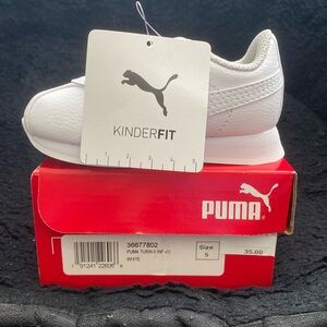 Brand new all white pumas